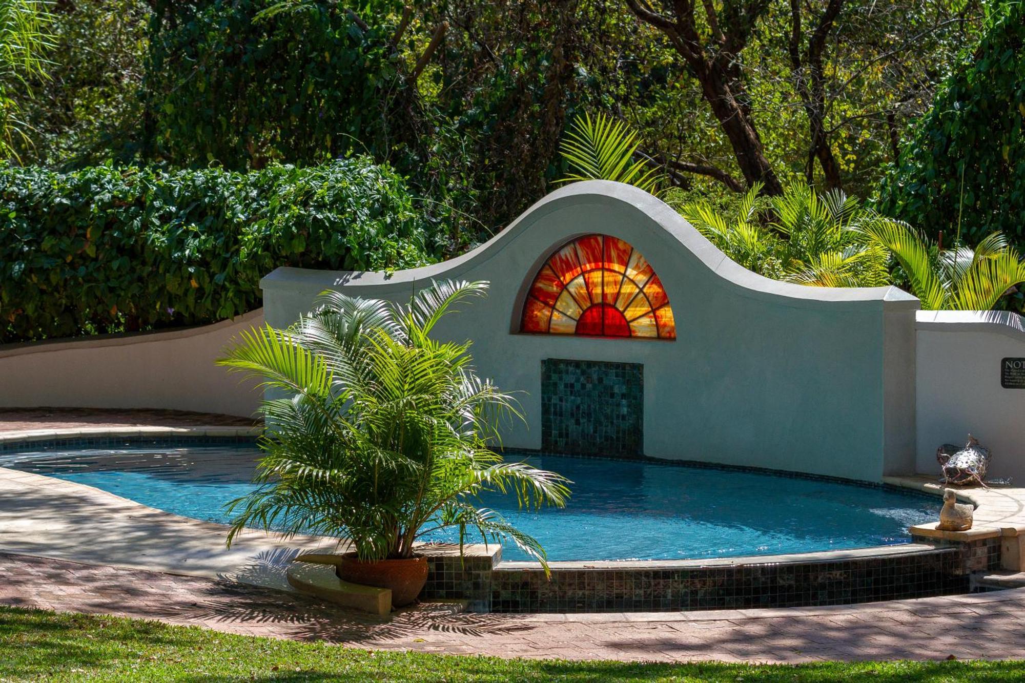 The Courtney Lodge Водопад Виктория Экстерьер фото